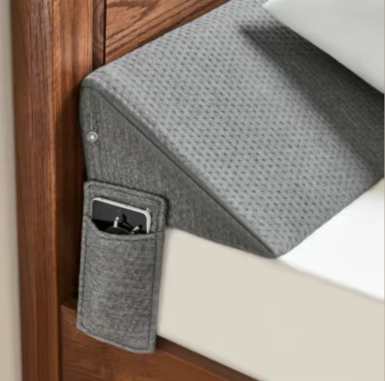 SleepSeal Wedge Filler V.I.P Digital Presence