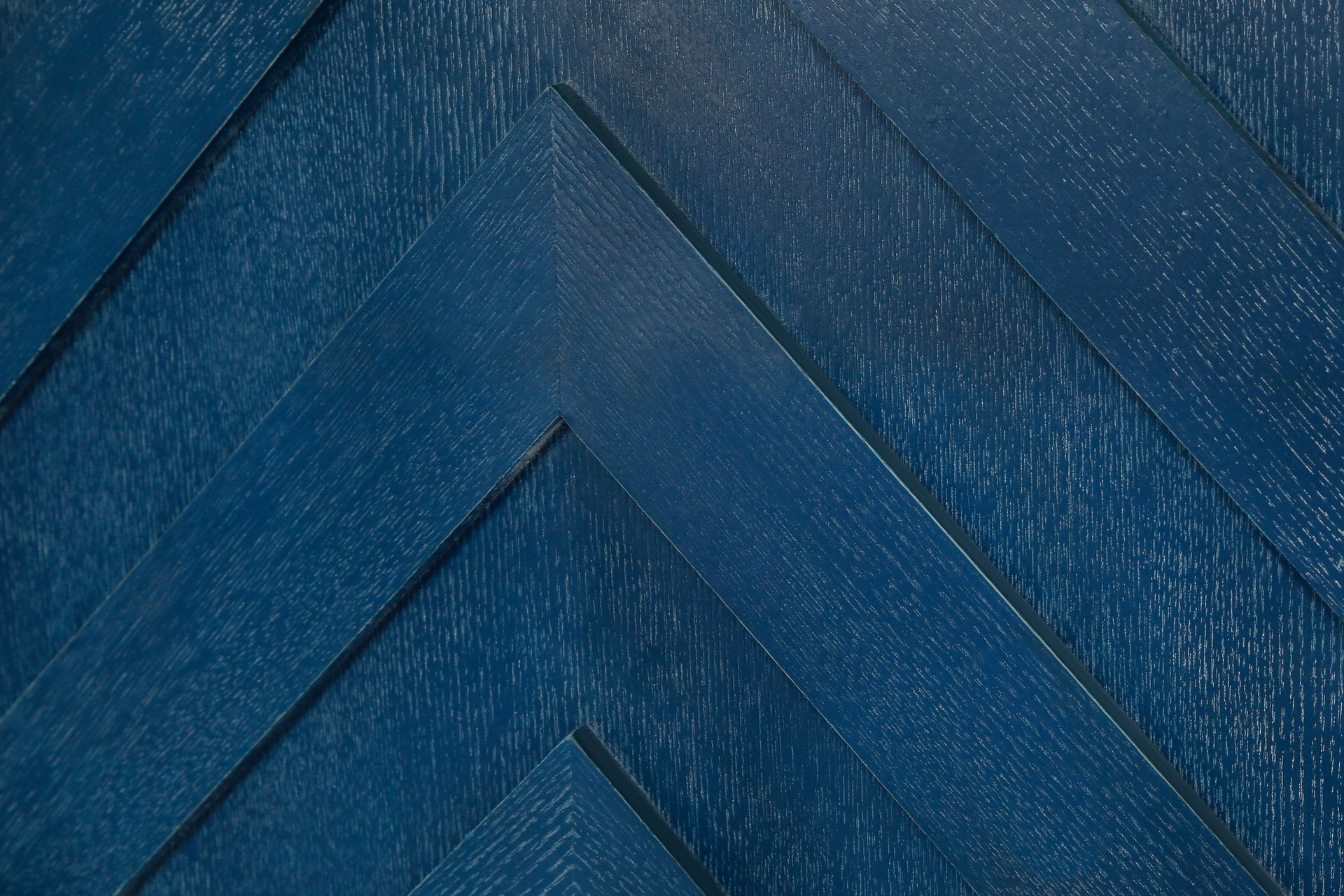 Stronger Vintage Style Buffet Cabinet Lacquered Accent Storage 4 Door Wooden