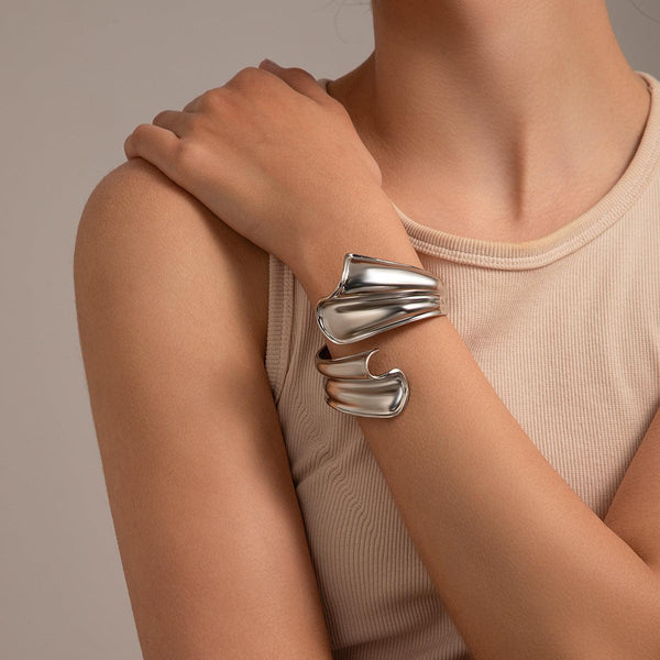 Metal style temperament niche versatile bracelet Bracelet irregular opening bracelet