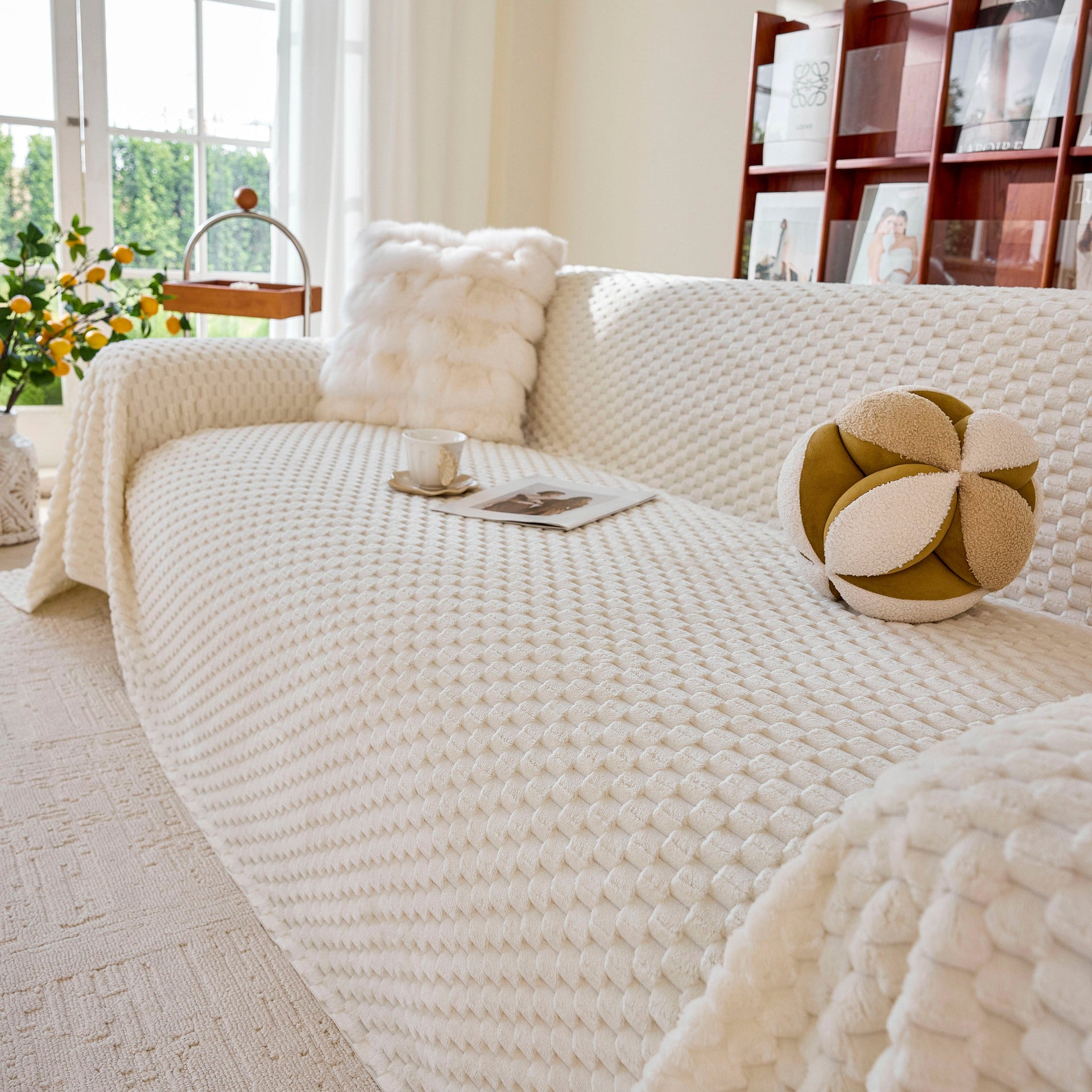 Thick Plush Non-Slip Sofa Throw Cover, Warm Soft Faux Fur Couch Protector for Winter