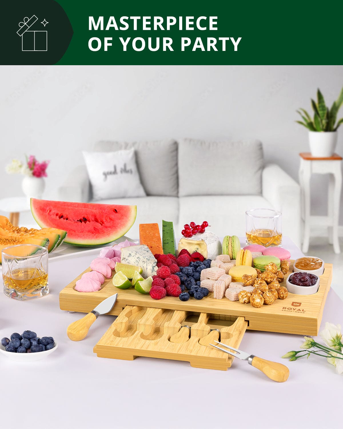 Cheese Board Set with Knives, 16.5“ x 11”