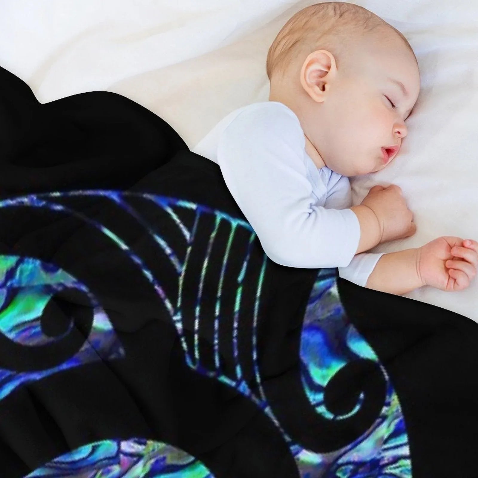 New Zealand Māori Paua Tattoo Koru Design Throw Blanket