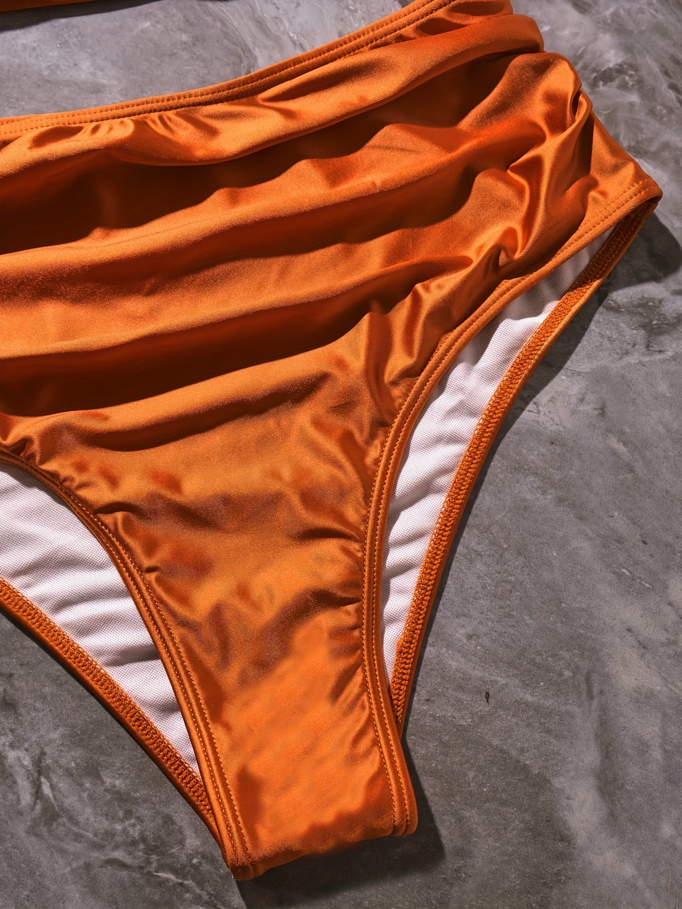 Bikini Solid Black Twist Front High Waist 2 Piece Swimsuit for Women – Stretchy V Neck Bikini Set with Ruched Tummy Control and Cross Strape Detail – Quick Drying Polyamide Swimwear for Beachwear Poolside and Summer Travel