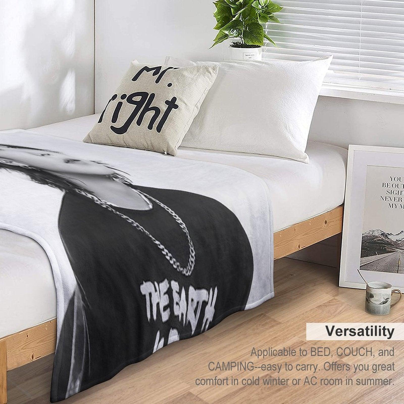 Yoongi Concert Throw Blanket