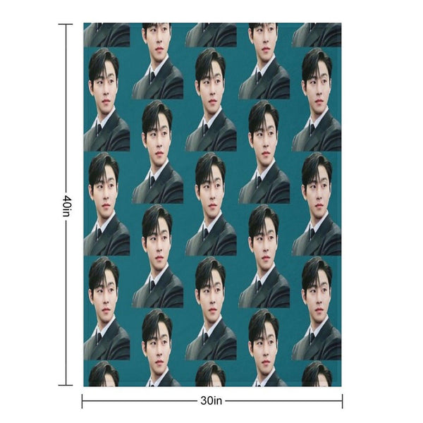 Ahn Hyo-seop - Business Proposal Throw Blanket