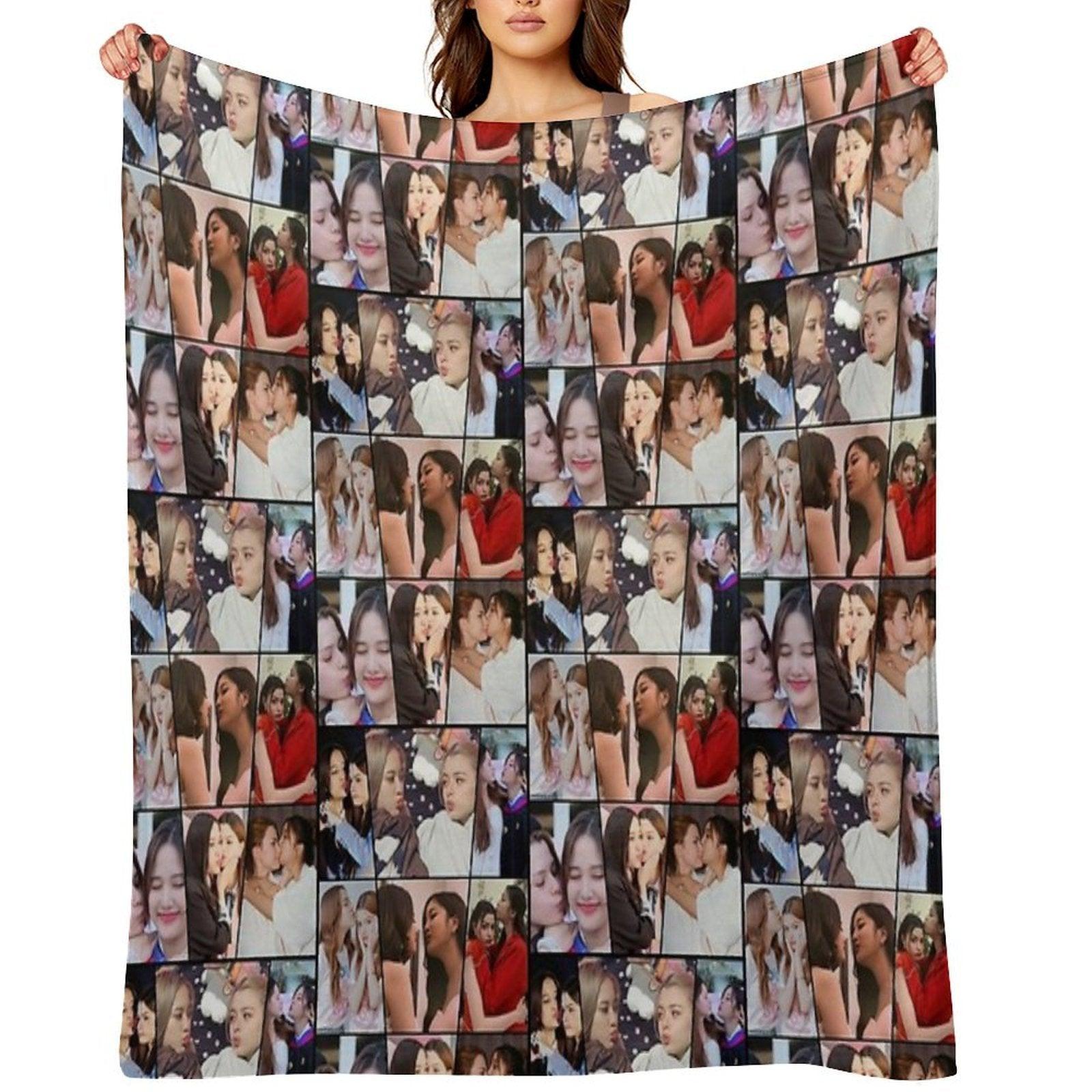 Freenbecky Mumu Throw Blanket