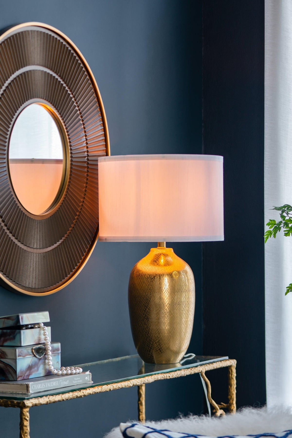 Modern Traditional Fabric Drum Shade Table Lamp