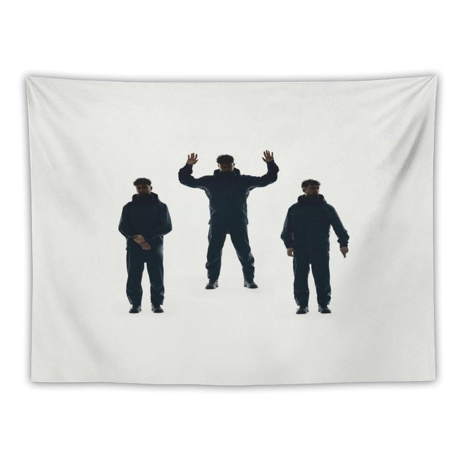 TRES CREUS Tapestry