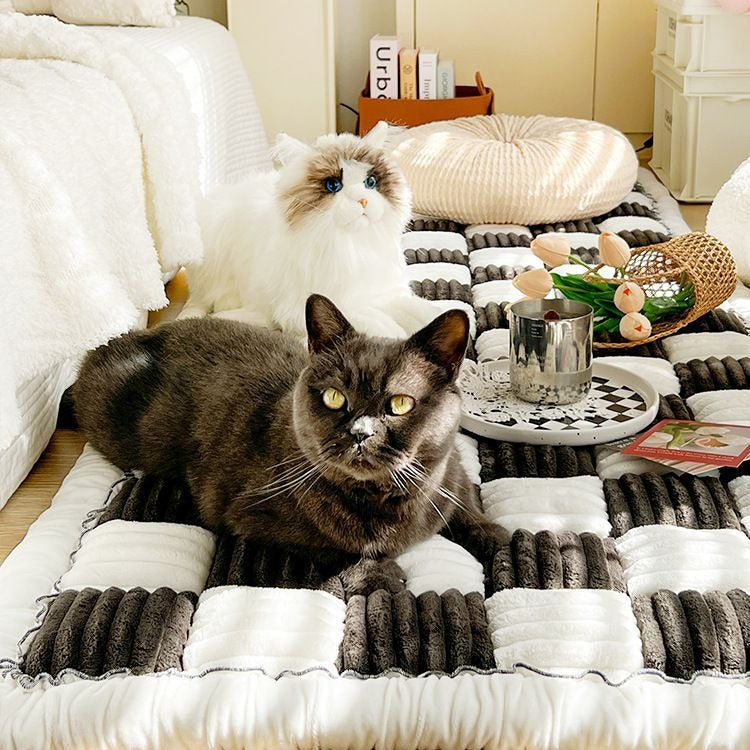 Autumn and winter plush bedside mat anti-skid chenille Mantou mat bedroom tatami sleeping carpet