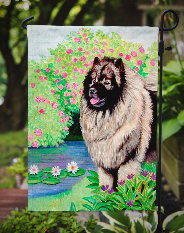 Keeshond Garden Flag – Decorative Outdoor Yard Flag 7074GF - Gifts for You 'n Me