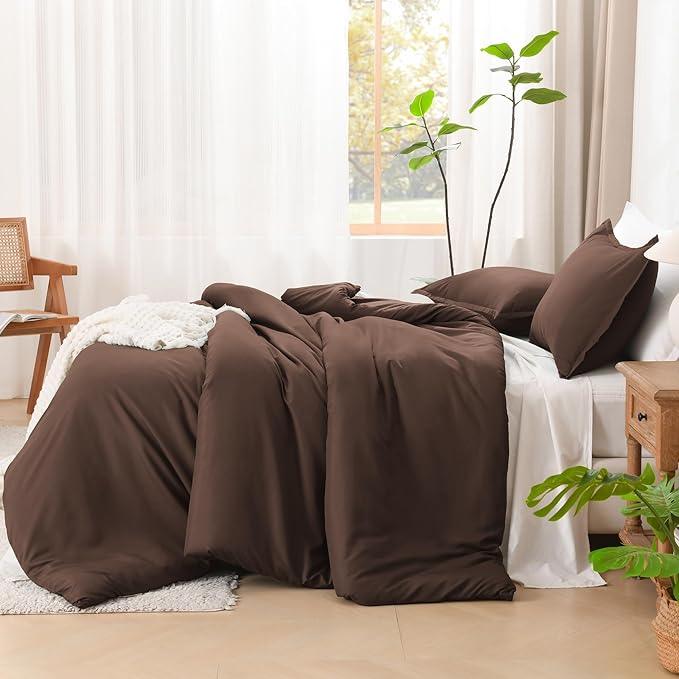 Litanika Brown Comforter Set Queen Size, 3 Pieces Lightweight Solid Bedding Comforter Set, All Season Fluffy Bed Set (90x90In Comforter & 2 Pillowcases)