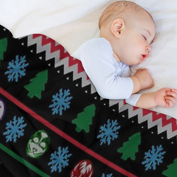 KISS ® The Band - Merry KissMas Ugly Sweater Premium Throw Blanket