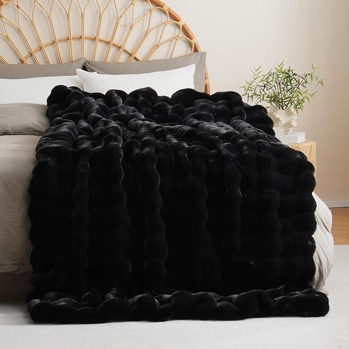 BENVWE Faux Fur Throw Blanket for Couch - Thickened Fluffy Soft Bubble Blanket for Living Room Home Decor - Fathers Day Birthday Gifts for Women Men, Black, 50