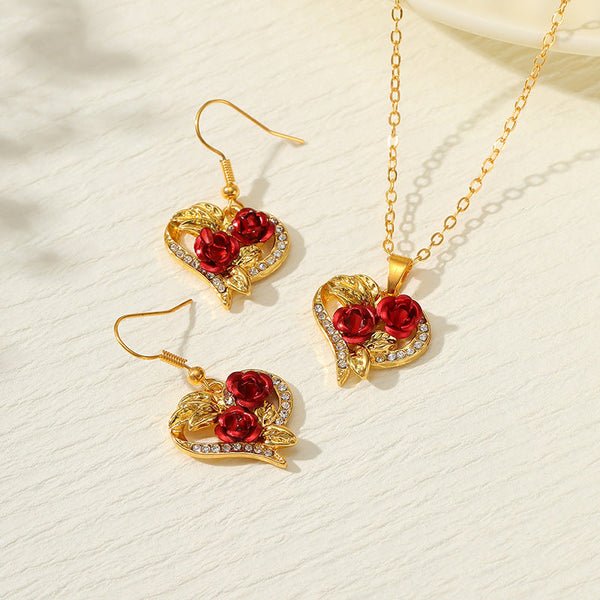 Creative Love Rose Heart Pendant Necklace For Women Exquisite Zircon Forever Necklace Romantic Valentines Day Jewelry