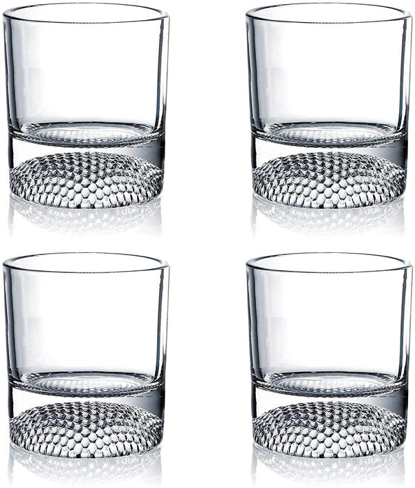 The Wine Savant Golf Ball Whiskey Glasses Set of 4-8oz Golf Gifts - Unique Whiskey Golf Glasses Set - Golf Gifts For Men & Women - Gifts for Golfers Golf Accessories Golf Ball Glasses (4 pack)
