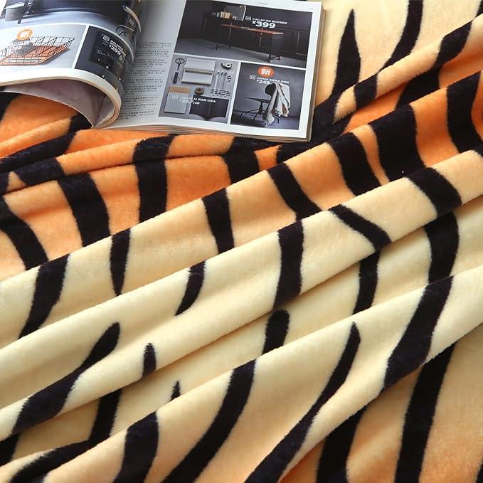 MERRYLIFE Tiger Stripe Print Throw Blanket Decorative Fleece Throw | Ultra-Plush Colorful | Couch Blanket Travel Lap | Home Gift Use(50