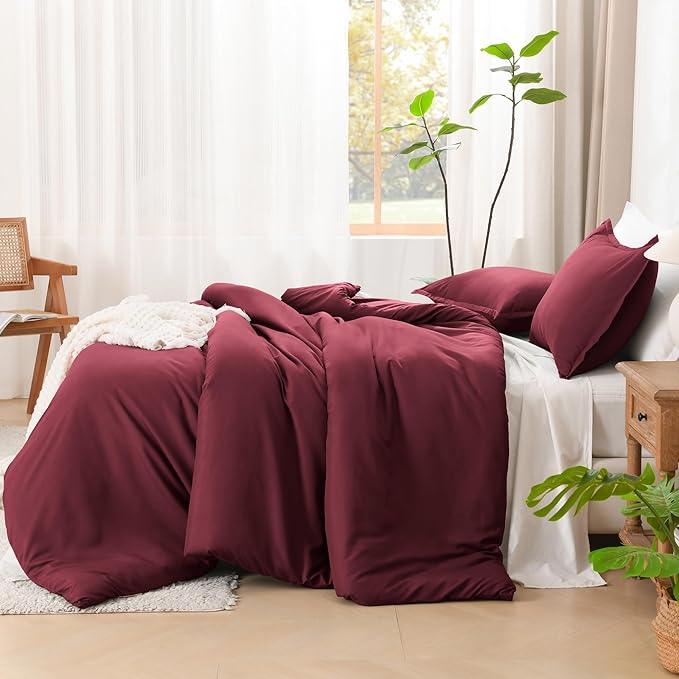 Litanika Burgundy Red Comforter Set King Size, 3 Pieces Lightweight Solid Bedding Comforter Set, All Season Fluffy Bed Set (104x90In Comforter & 2 Pillowcases)