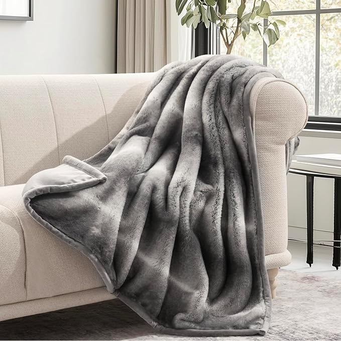 Ultra Soft Luxury Fluffy Mink Faux Fur Throw Blanket, Thick Warm Fall Winter Blankets for Bed, Couch, Cozy Plush Reversible Blanket for Chair, Sofa (Ombré Silver Onyx, 60