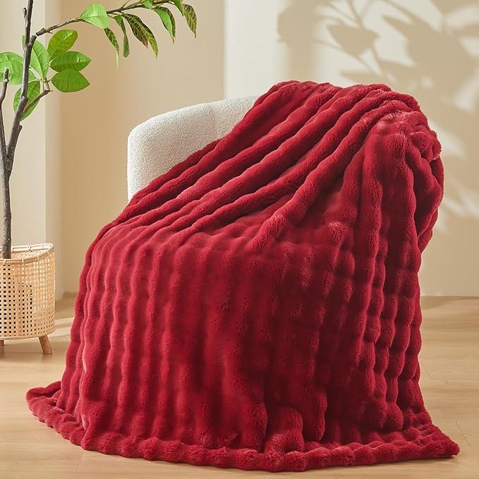 NEWCOSPLAY Faux Fur Throw Blanket Red Bubble Blanket Thick Warm Soft for Couch Sofa Bed 550GSM (Red, Throw(50