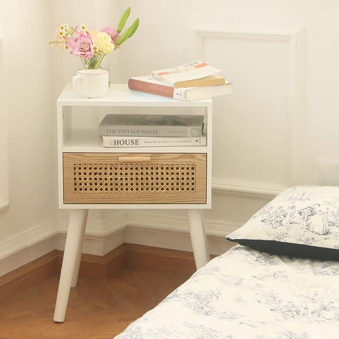 MaxSmeo Nightstand with Charging Station, Bedside Tables with Rattan Drawer, Mid Century Modern Nightstand, End Table for Living Room, Bedroom and Small Spaces, Easy Assembly (White)