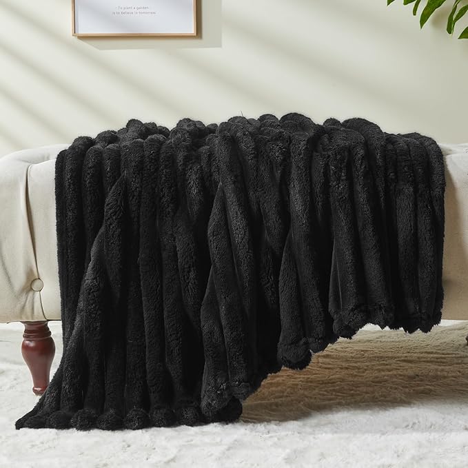 NEWCOSPLAY Super Soft Throw Blanket Black Premium Silky Flannel Fleece 3D Ribbed Jacquard Lightweight Bed Blanket All Season Use (Black Ribbed, Throw(50