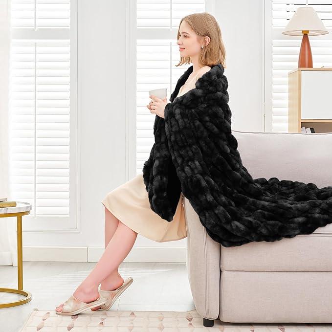 Ultra Soft Luxury Faux Fur Throw Blanket for Counch,Fuzzy Fluffy Plush Warm Cozy Elegant Wrinkled Blanket for Sofa Bedroom Living Room,（50