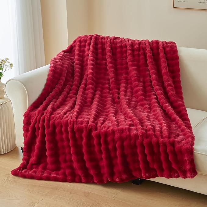NEWCOSPLAY Faux Fur Throw Blanket Red Bubble Blanket Thick Warm Soft for Couch Sofa Bed 550GSM (Red, Throw(50