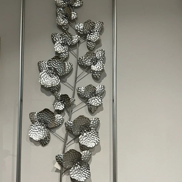 METAL FLOWER WALL DECOR