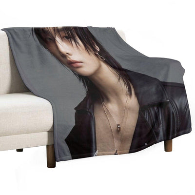 Esquire Hot Hyunjin Stray Kids (스트레이 키즈) IMAGE SKZ Kpop Ot8 Throw Blanket