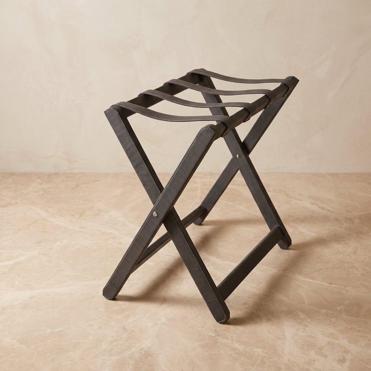 Maleta | Leather Luggage Rack