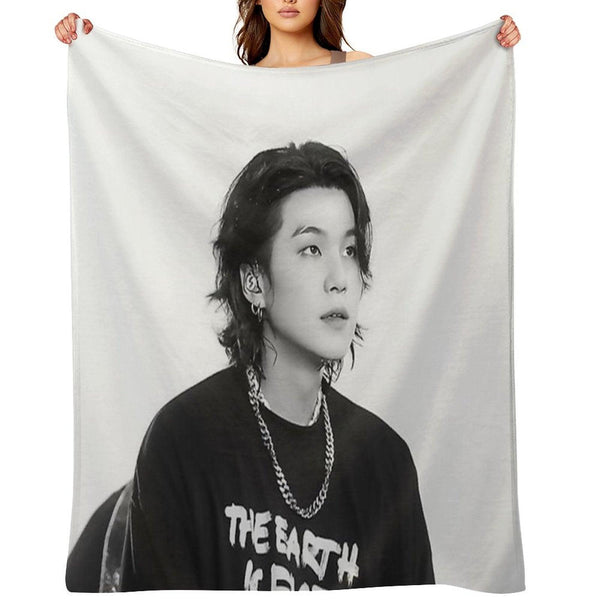 Yoongi Concert Throw Blanket
