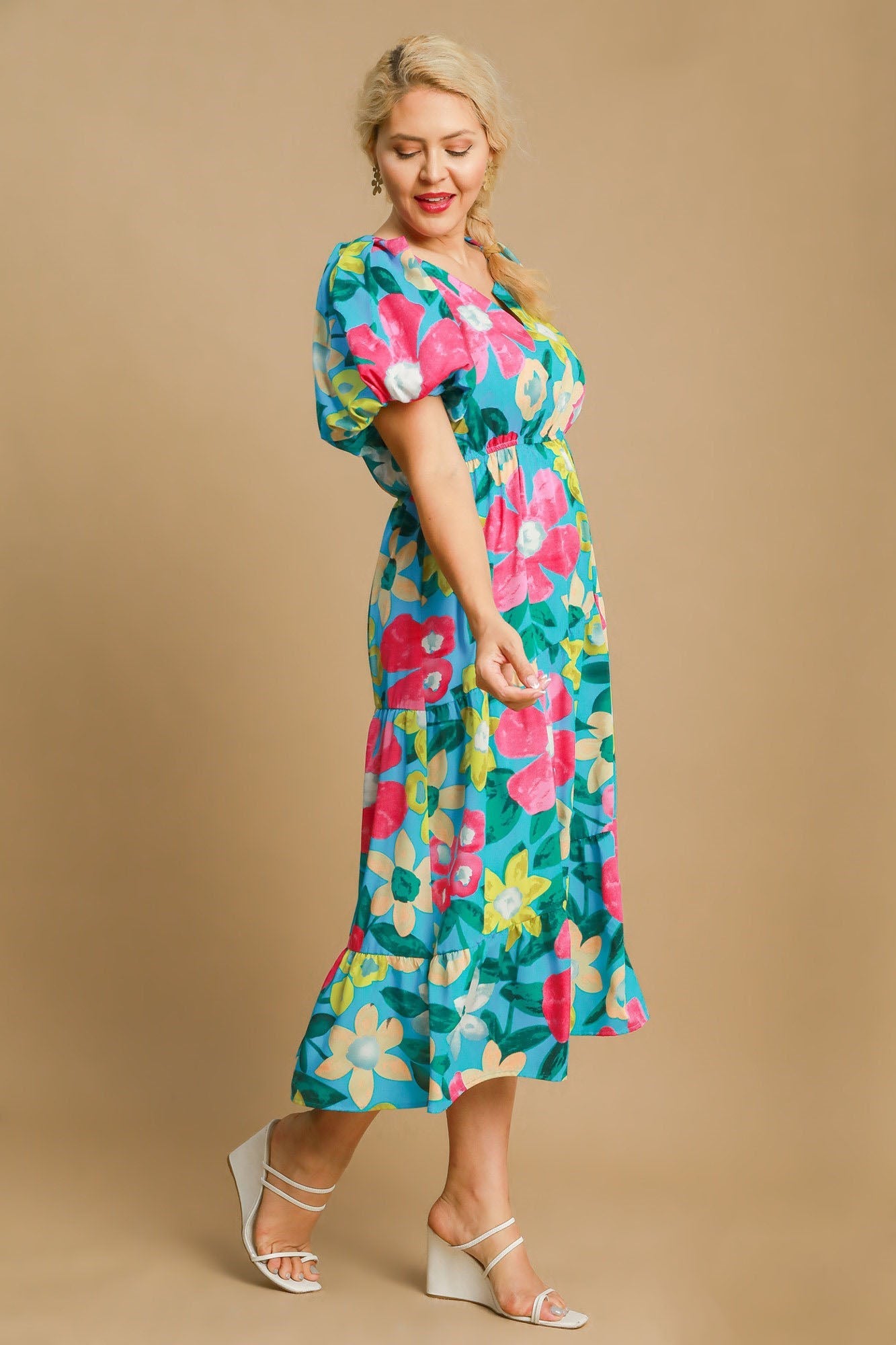 Beautiful Full Size Floral Print Puff Sleeve Midi Dress Plus Size Trendy & Chic Dress Modern Design