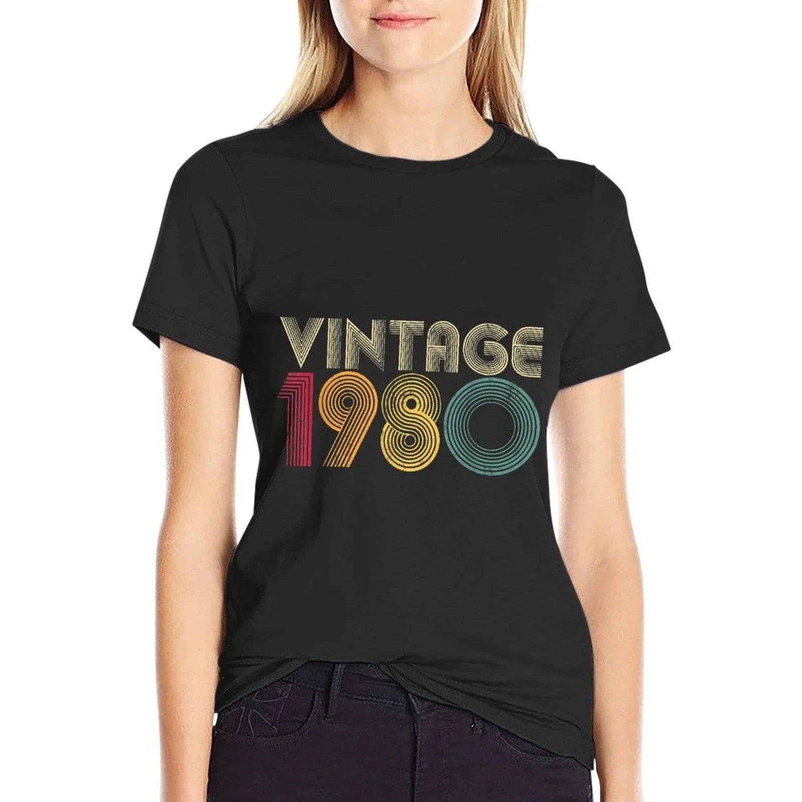1980 40th Birthday Gift Vintage Retro Men Women 40 Years Old  Odor-resistant T-Shirt