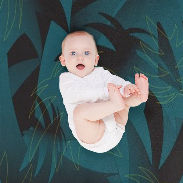Tropical Pattern Comfort Throw Blanket
