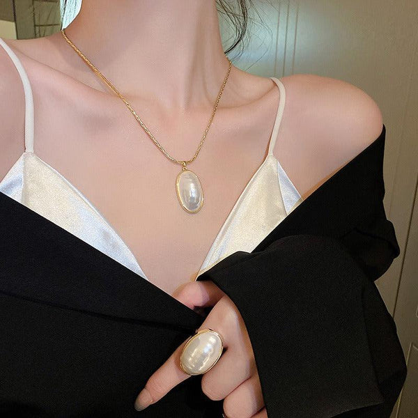 Oval Pearl Necklace for Women Jewelry French Fashion New Style Luxury Collar Chain Necklaces