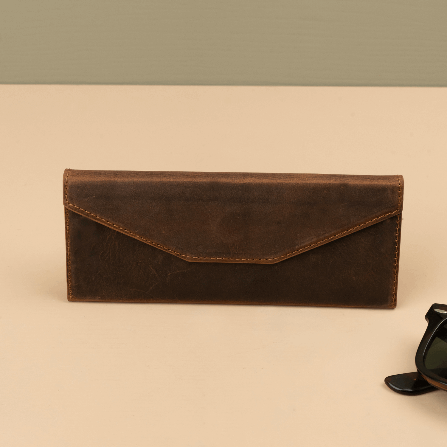 Luxury Leather Sunglasses Case - Dark Brown - Louisville