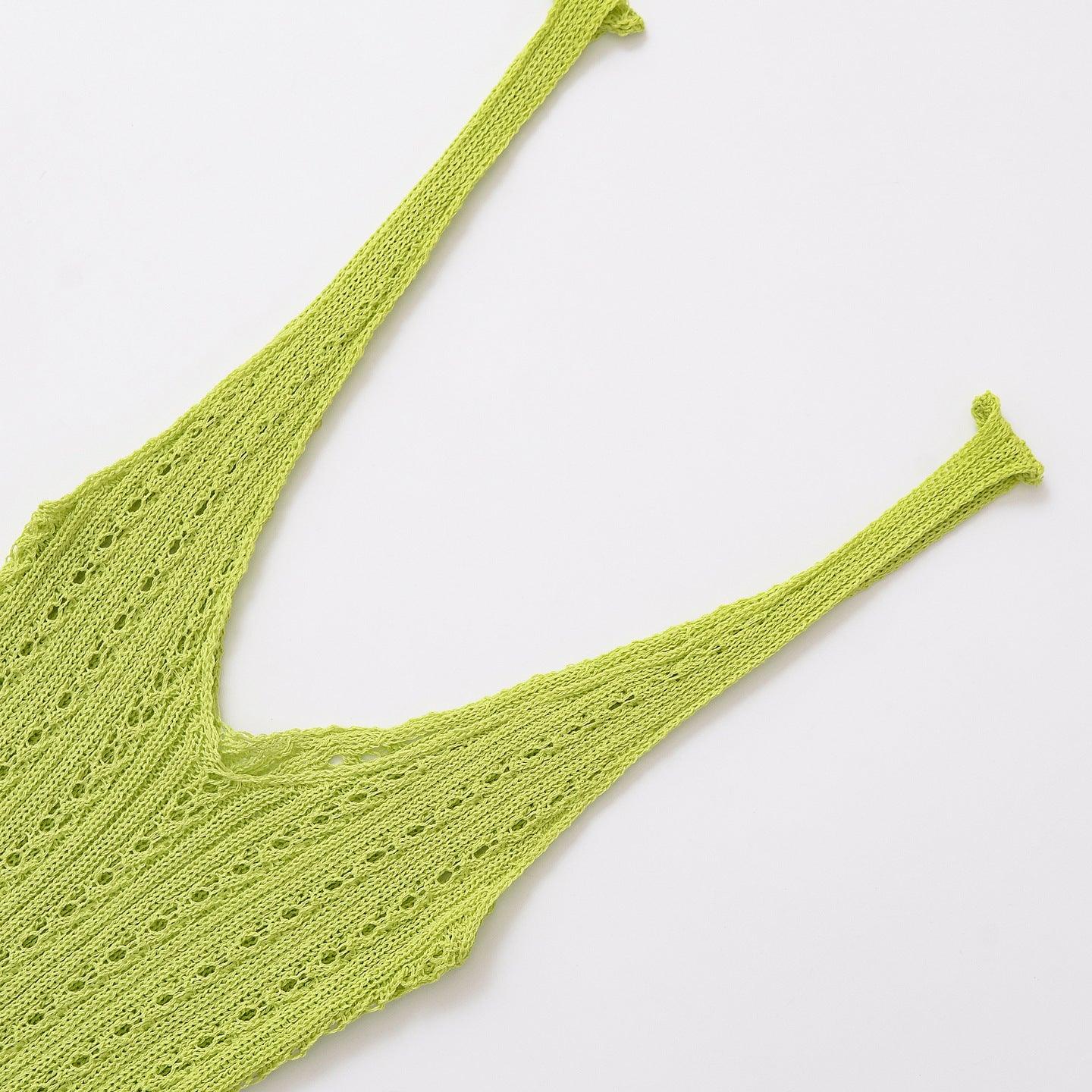 Spring New  Style Round Neck Solid Color Loose Knit Sweater for Women