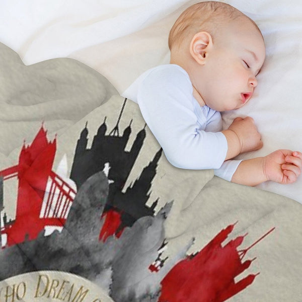 As Travars. For Those Who Dream of Stranger Worlds. A Darker Shade of Magic. Lightweight Throw Blanket