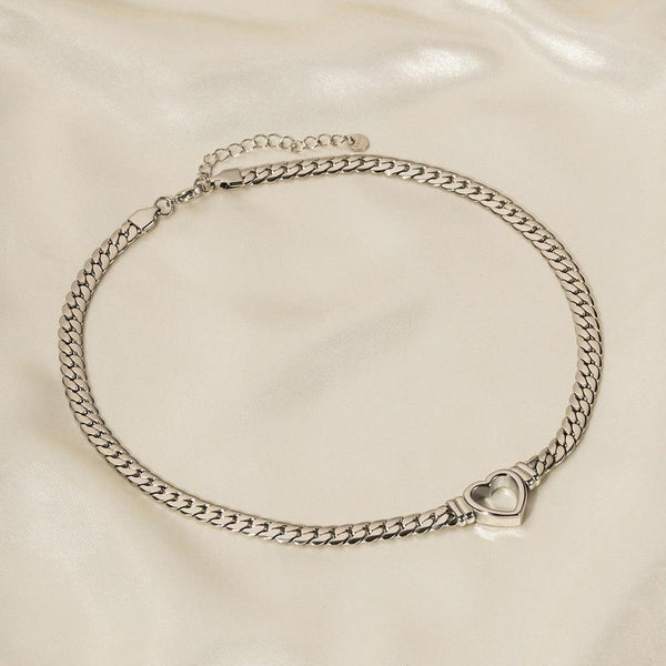 Stainless steel Cuban chain heart-shaped necklace with hollowed out flat snake chain heart pendant necklace for women