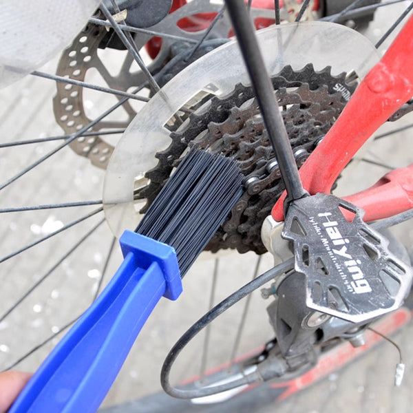 Cleaning Brush, Ideal for motorcycle & bicycle chain and electric car flywheel maintenance, a practical bike accessory.