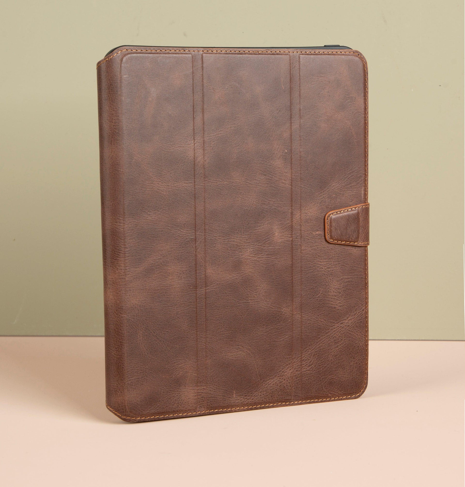 Handcrafted Leather Case for iPad Pro 11 Dark Brown | PATERSON