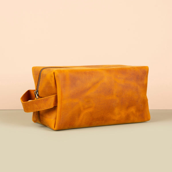 Handmade Leather Makeup Bag - Golden-Brown - Minneapolis