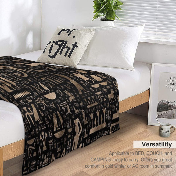 Ancient Egyptian Hieroglyphs - Black And Gold Quick-dry Throw Blanket