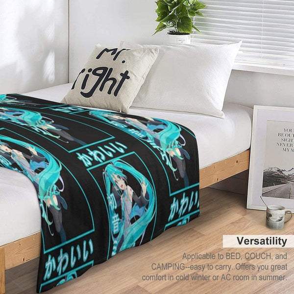 Hatsune Miku  Classic Throw Blanket
