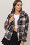 Timeless Plaid Collared Neck Bouclé Jacket with Pockets Elegant Retro Outerwear Women Jacket