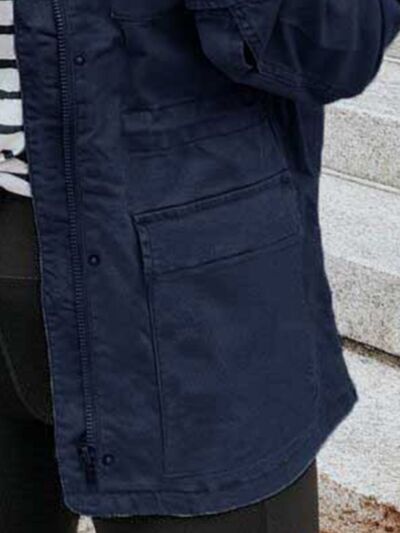 Retro Pocketed Long Sleeve Zip-Up Jacket Lightweight & Stylish Outerwear for Everyday Wear