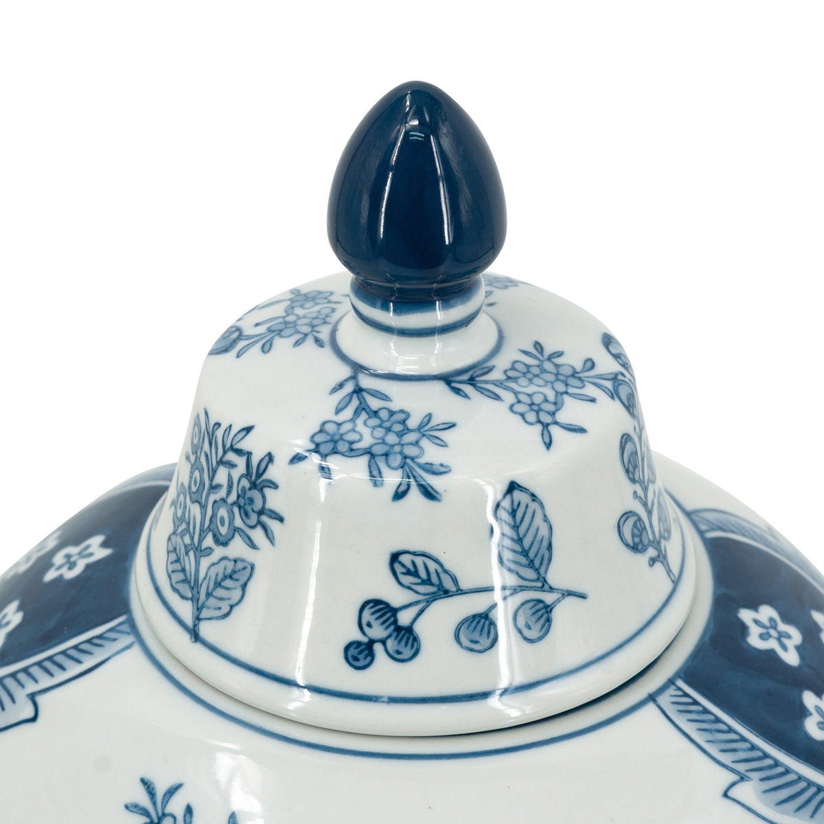 Blue & White Porcelain  Chinoiserie Decorative Storage Vase