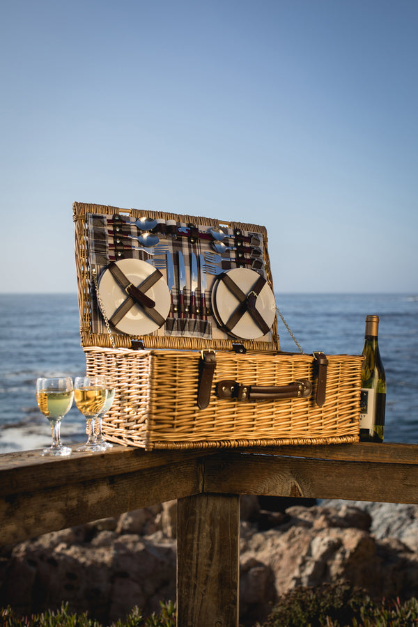 Newbury Picnic Basket Picnic Time Family of Brands