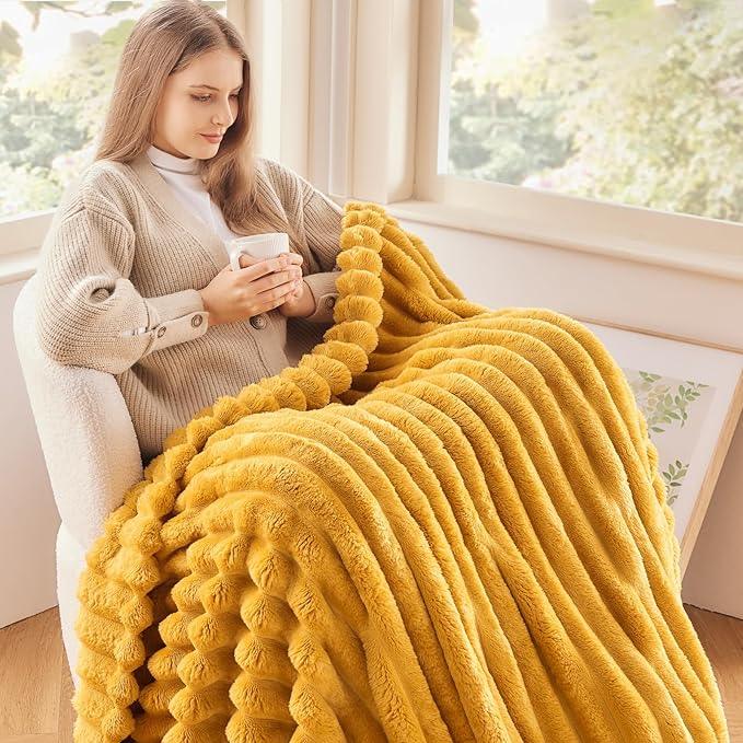 NEWCOSPLAY Super Soft Throw Blanket Mustard Yellow Premium Silky Flannel Fleece 3D Ribbed Jacquard Lightweight Bed Blanket All Season Use (Mustard Yellow Ribbed, Throw(50
