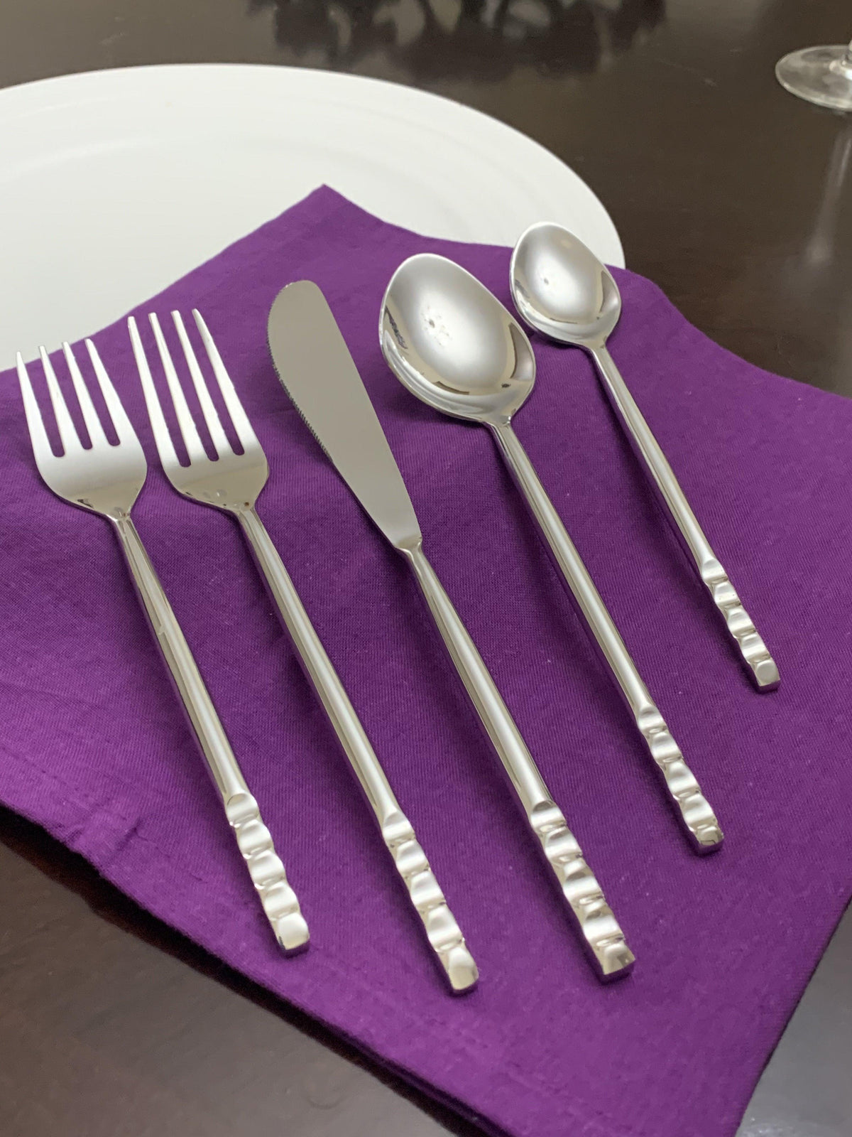 Vibhsa Modern Stainless Steel 5-Piece Flatware Place Setting, Service for 1